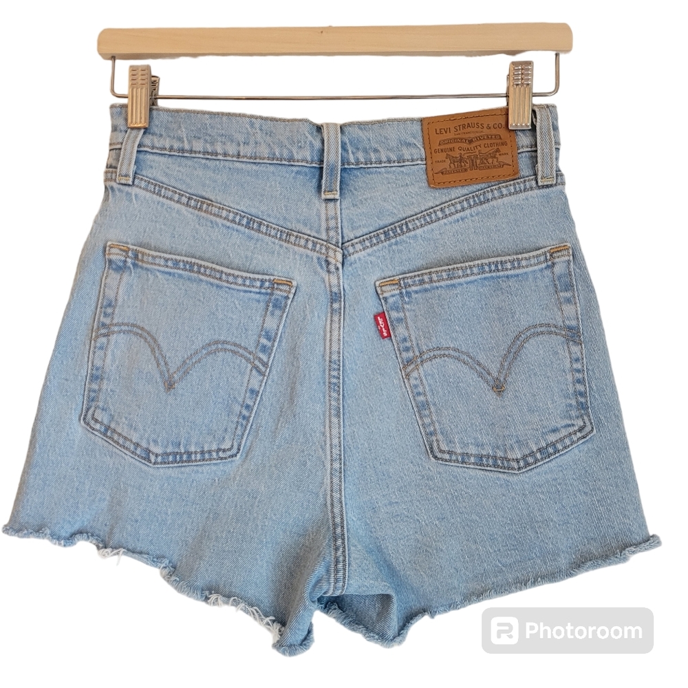 Levi's rbcage shorts in light wash sz 27 - Picture 7 of 8